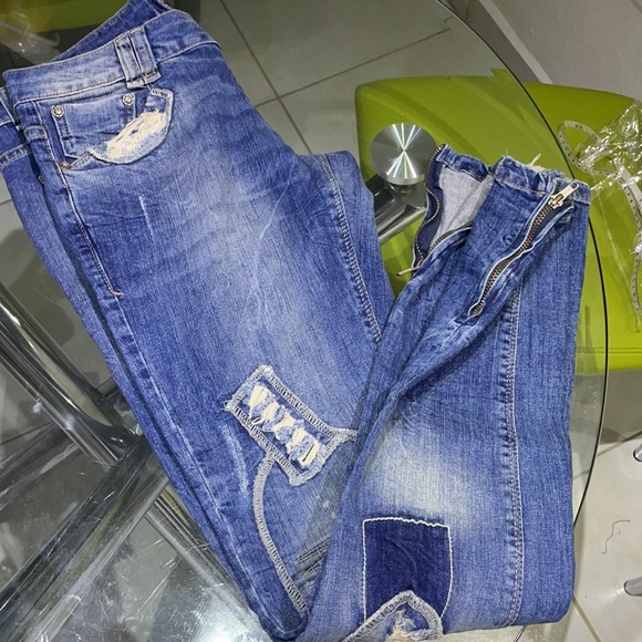 Modern jean - Picture 5 of 7